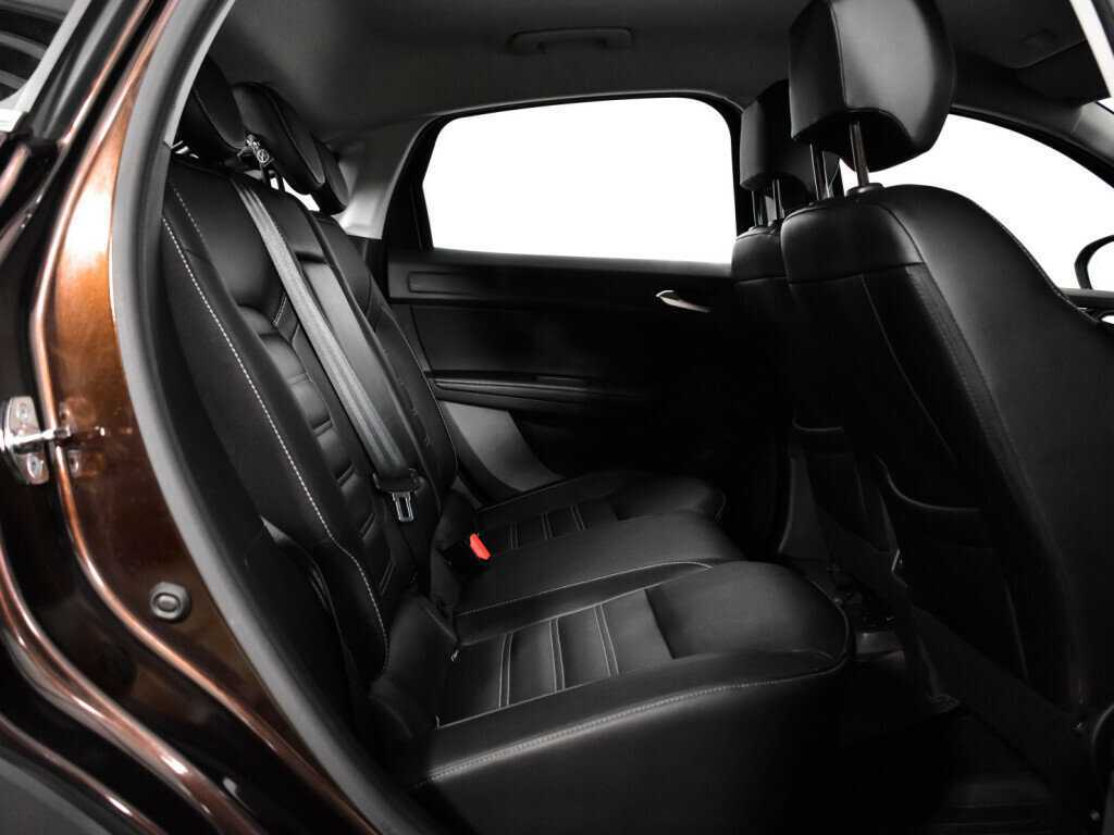 Renault Arkana 2019 года с пробегом. Фото: #9