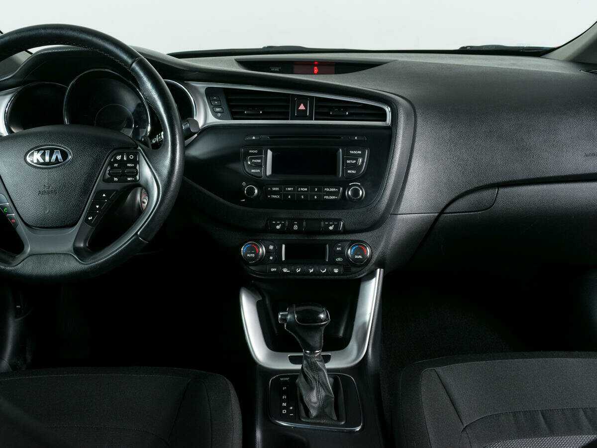 Kia Ceed 2018 года с пробегом. Фото: #9