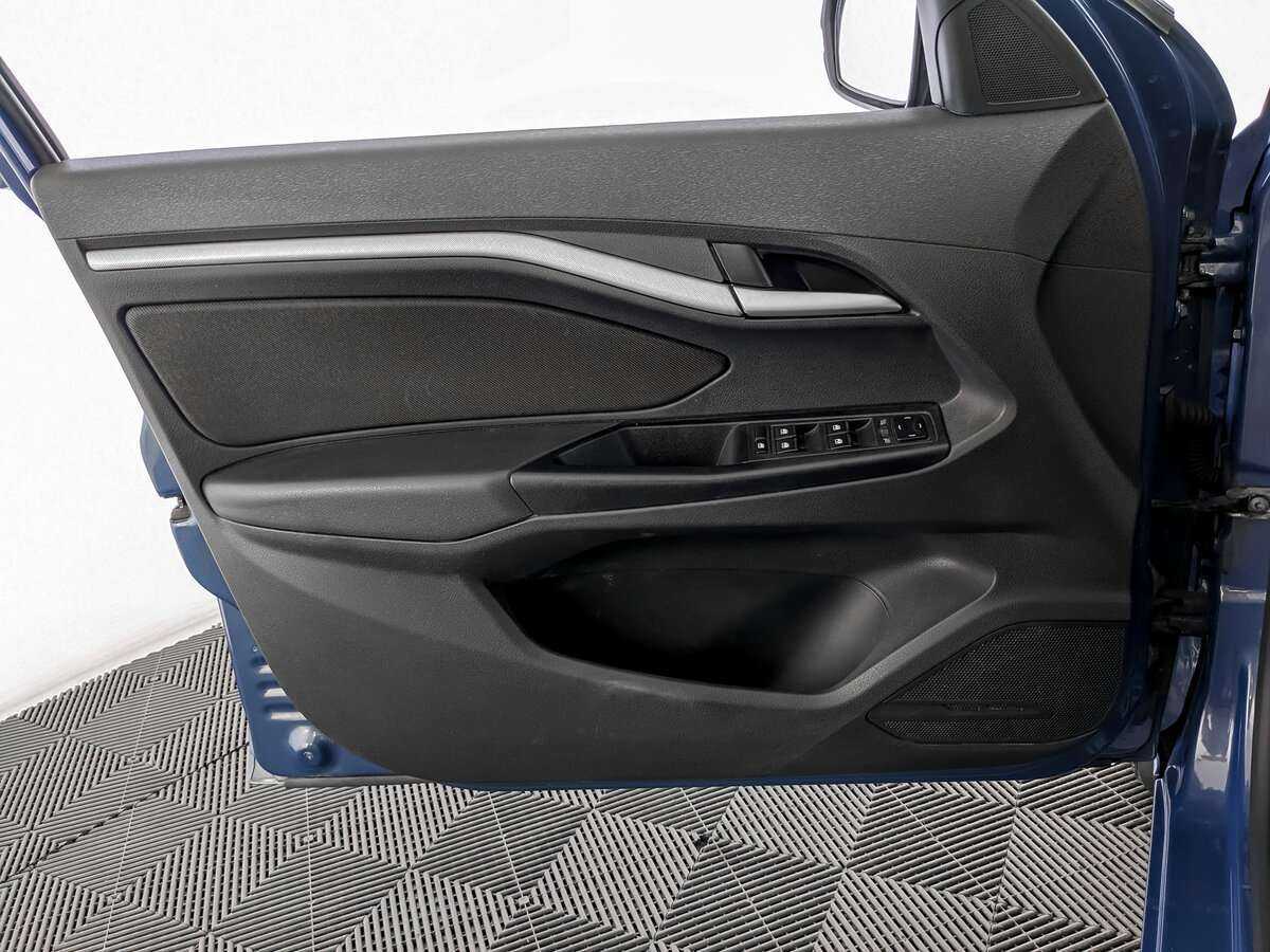 Lada (ВАЗ) Vesta 2017 года с пробегом. Фото: #14