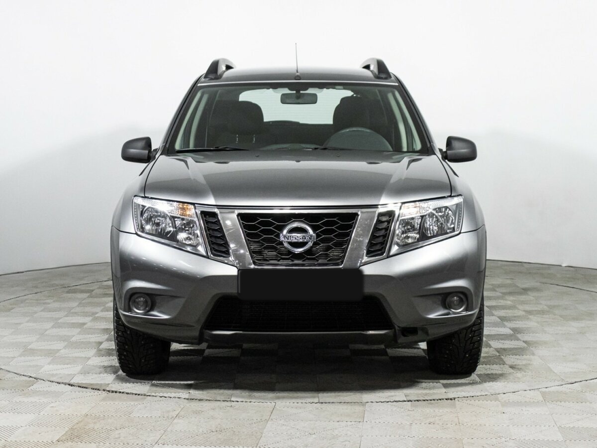 Nissan Terrano 2014 года с пробегом. Фото: #1