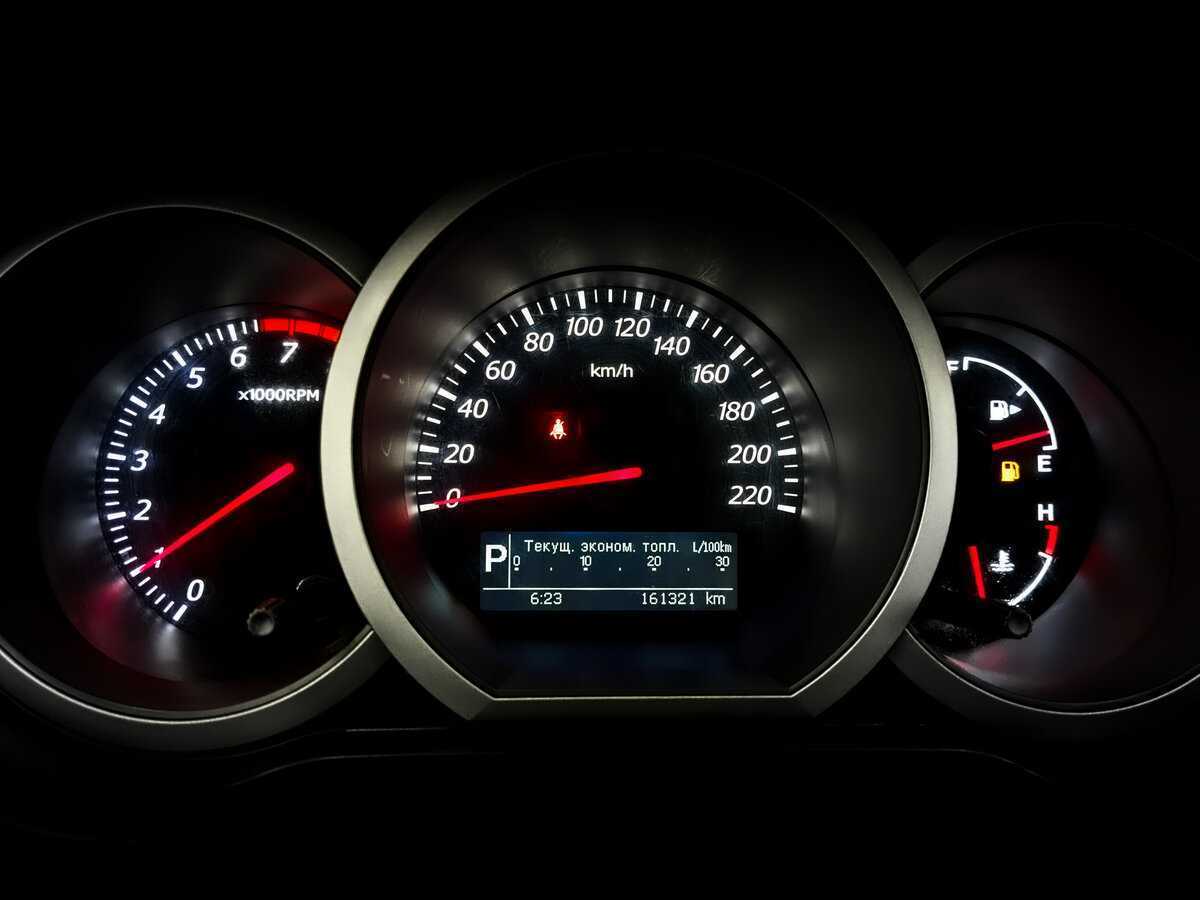 Suzuki Grand Vitara 2012 года с пробегом. Фото: #12