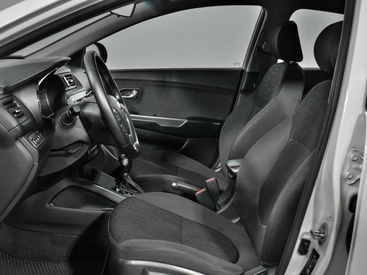 Kia Rio 2015 года с пробегом. Фото: #10