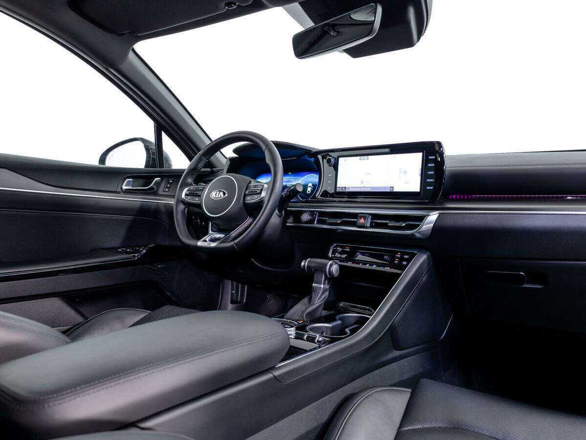 Kia K5 2020 года с пробегом. Фото: #7