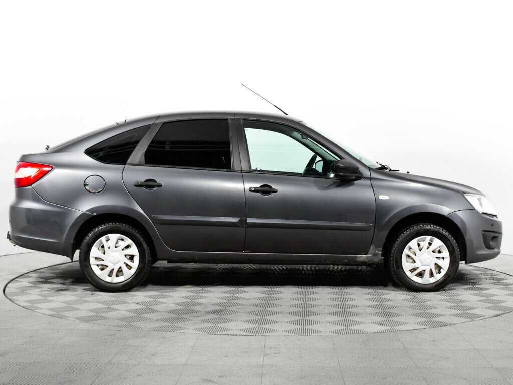 Lada (ВАЗ) Granta 2018 года с пробегом. Фото: #3