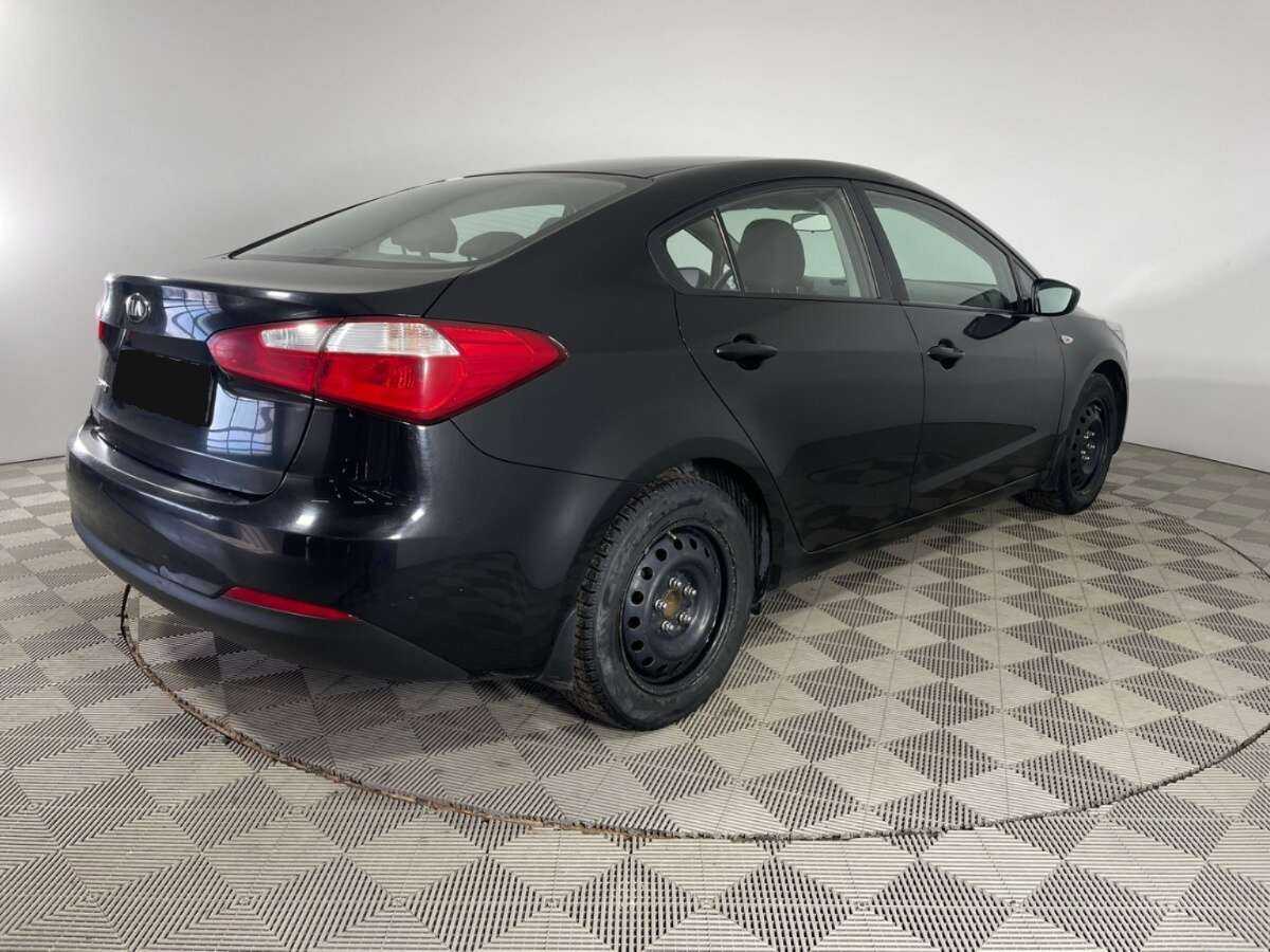 Kia Cerato 2015 года с пробегом. Фото: #3
