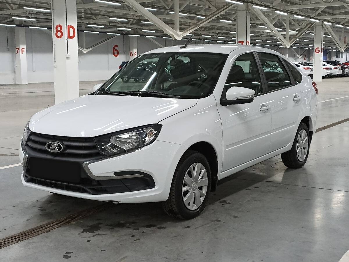 Lada (ВАЗ) Granta 2023 года с пробегом. Посмотреть фото