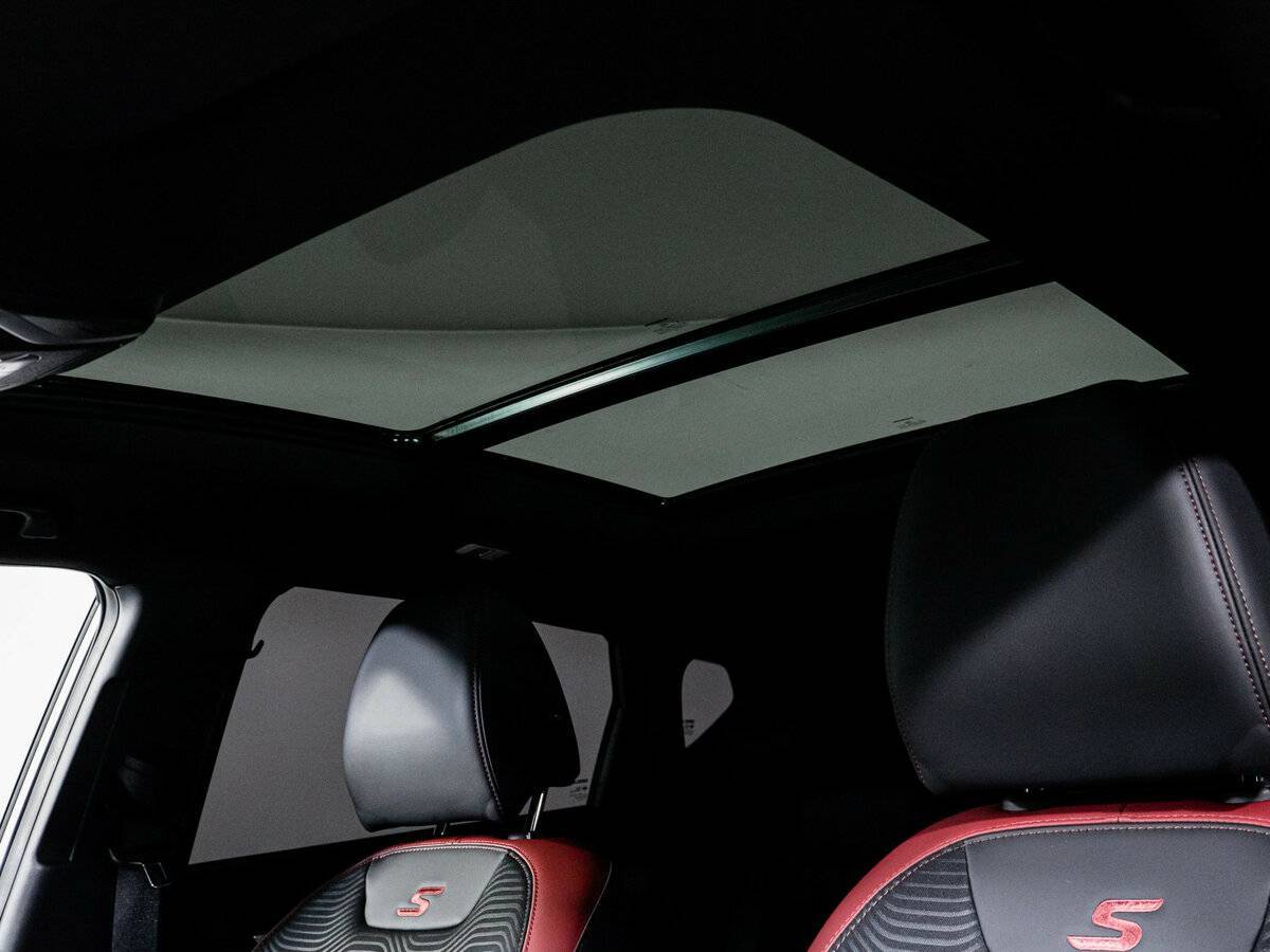 Geely Coolray 2023 года с пробегом. Фото: #20