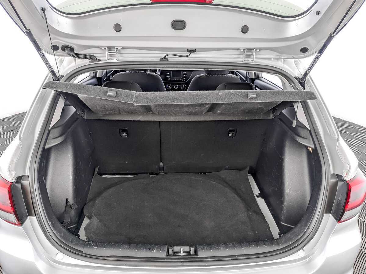 Kia Rio 2020 года с пробегом. Фото: #9