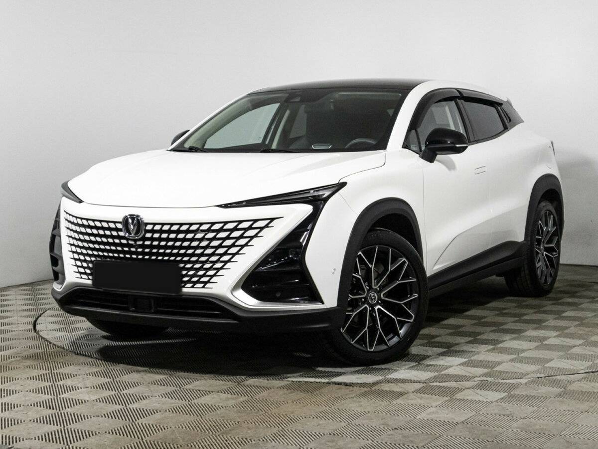 Changan UNI-T 2023 года с пробегом. Посмотреть фото