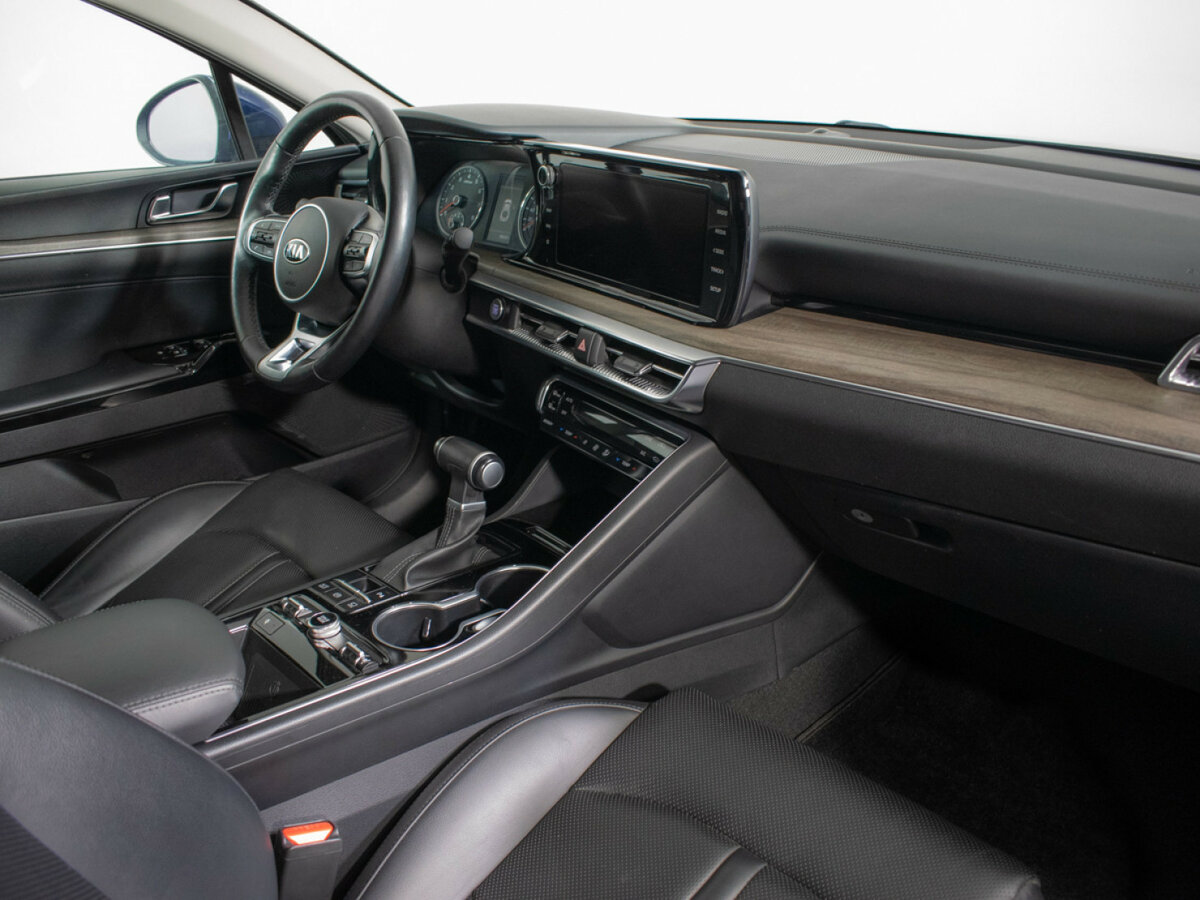 Kia K5 2021 года с пробегом. Фото: #6