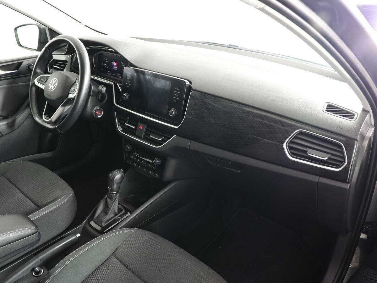 Volkswagen Polo 2021 года с пробегом. Фото: #9