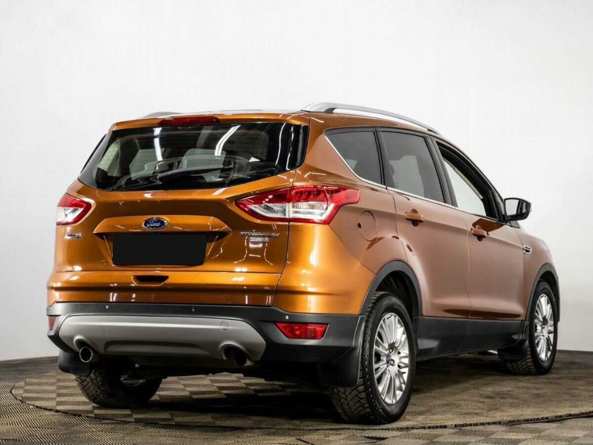 Ford Kuga 2015 года с пробегом. Фото: #3