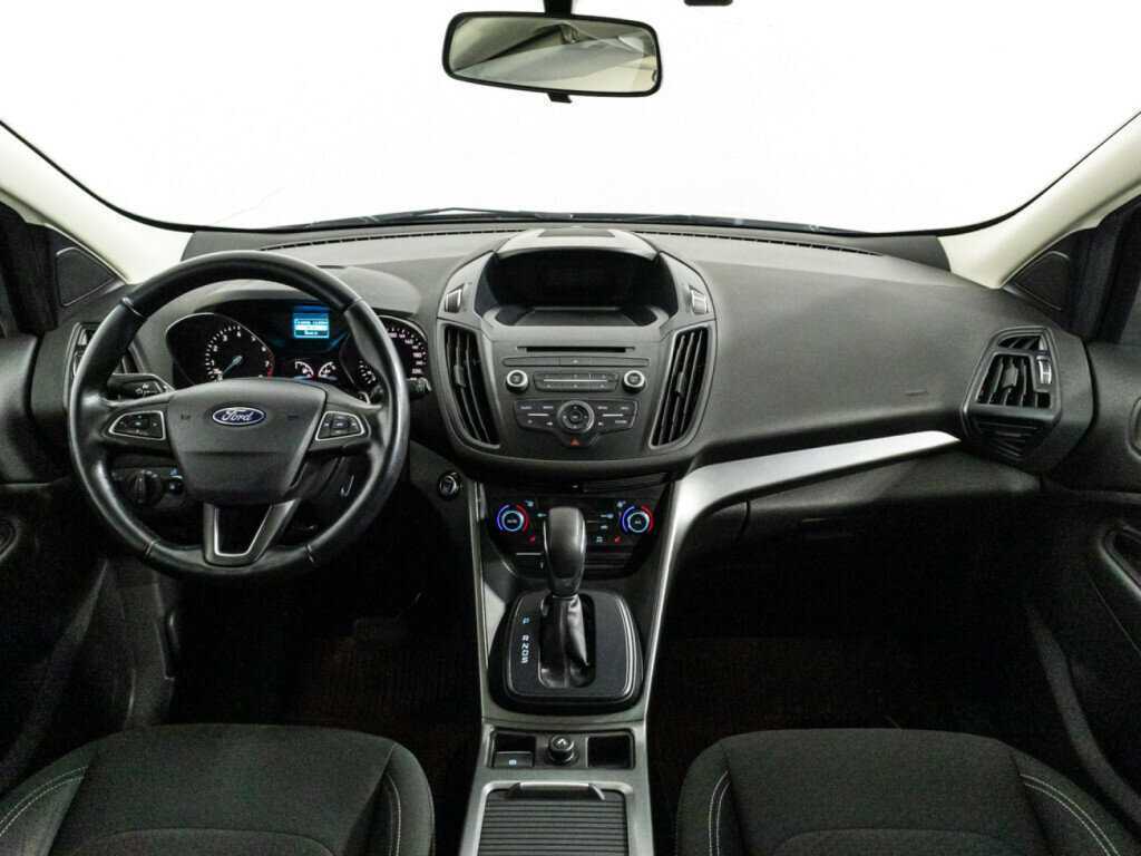 Ford Kuga 2018 года с пробегом. Фото: #12