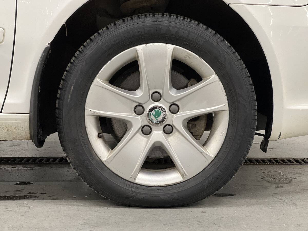 Skoda Octavia 2012 года с пробегом. Фото: #16