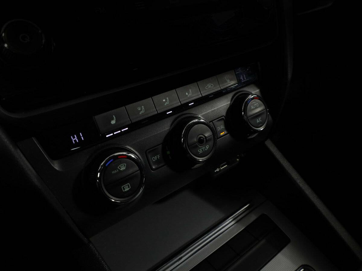 Skoda Octavia 2013 года с пробегом. Фото: #21