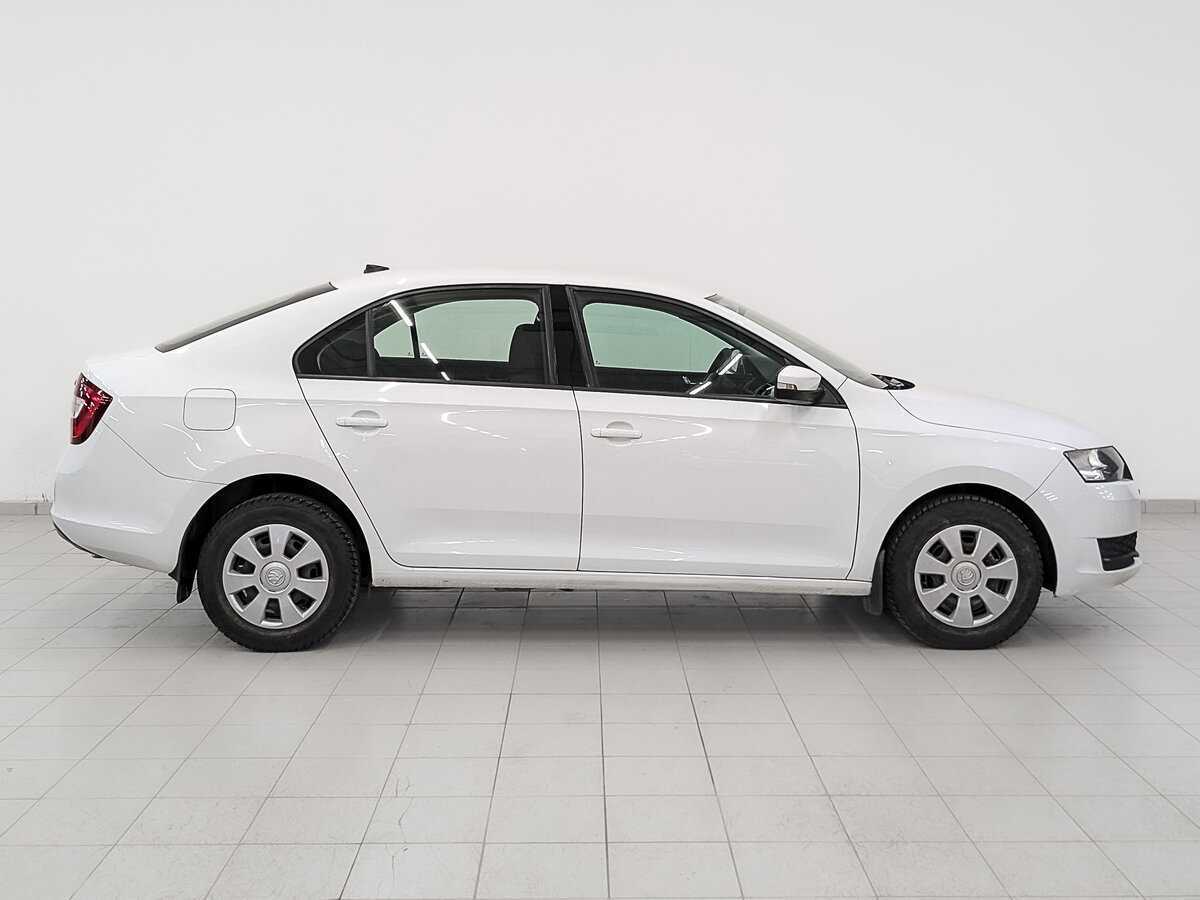 Skoda Rapid 2017 года с пробегом. Фото: #3