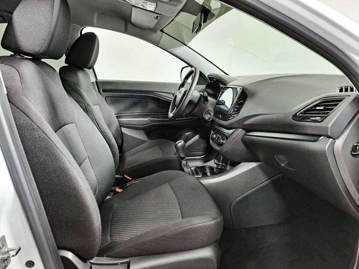 Lada (ВАЗ) Vesta 2019 года с пробегом. Фото: #6