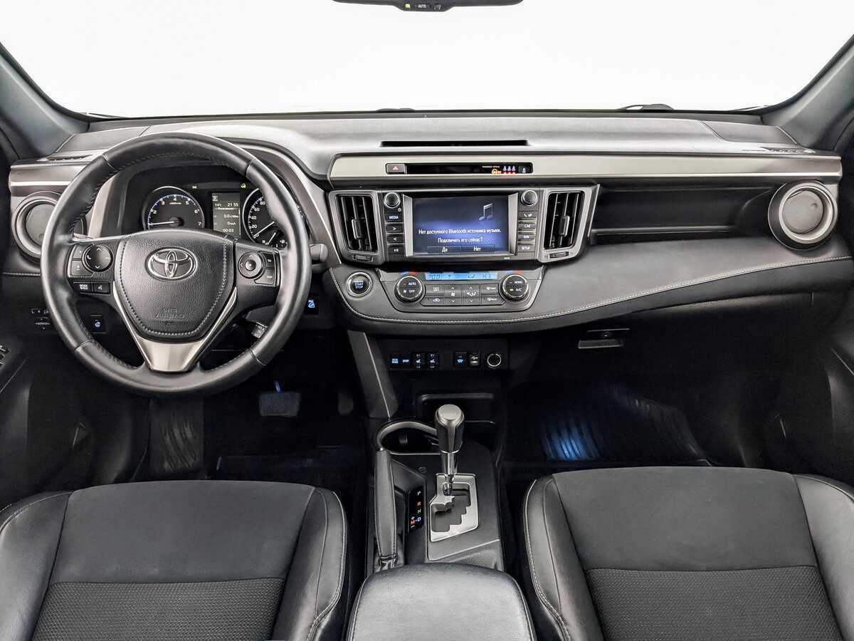 Toyota RAV4 2017 года с пробегом. Фото: #13