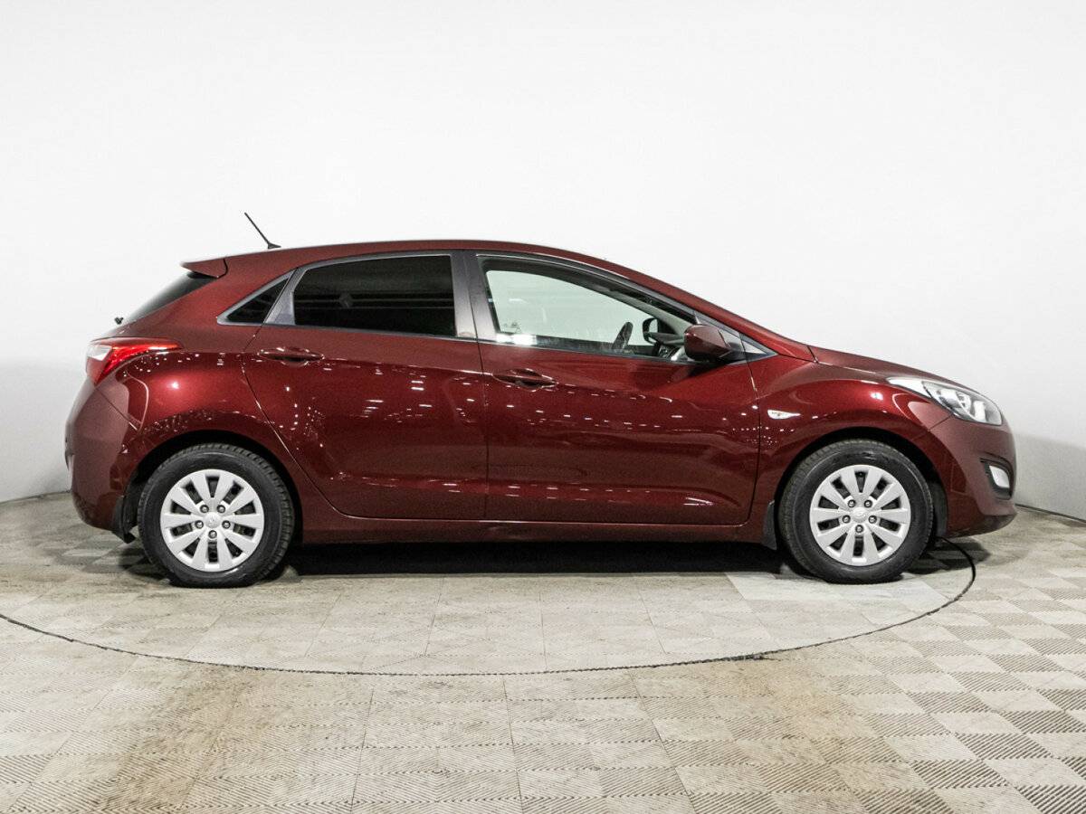 Hyundai i30 2016 года с пробегом. Фото: #3