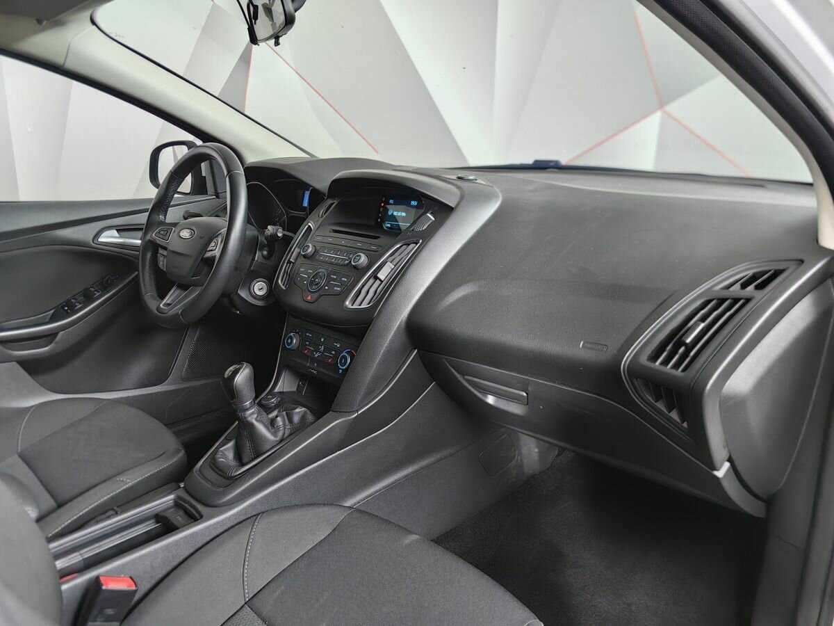 Ford Focus 2019 года с пробегом. Фото: #8