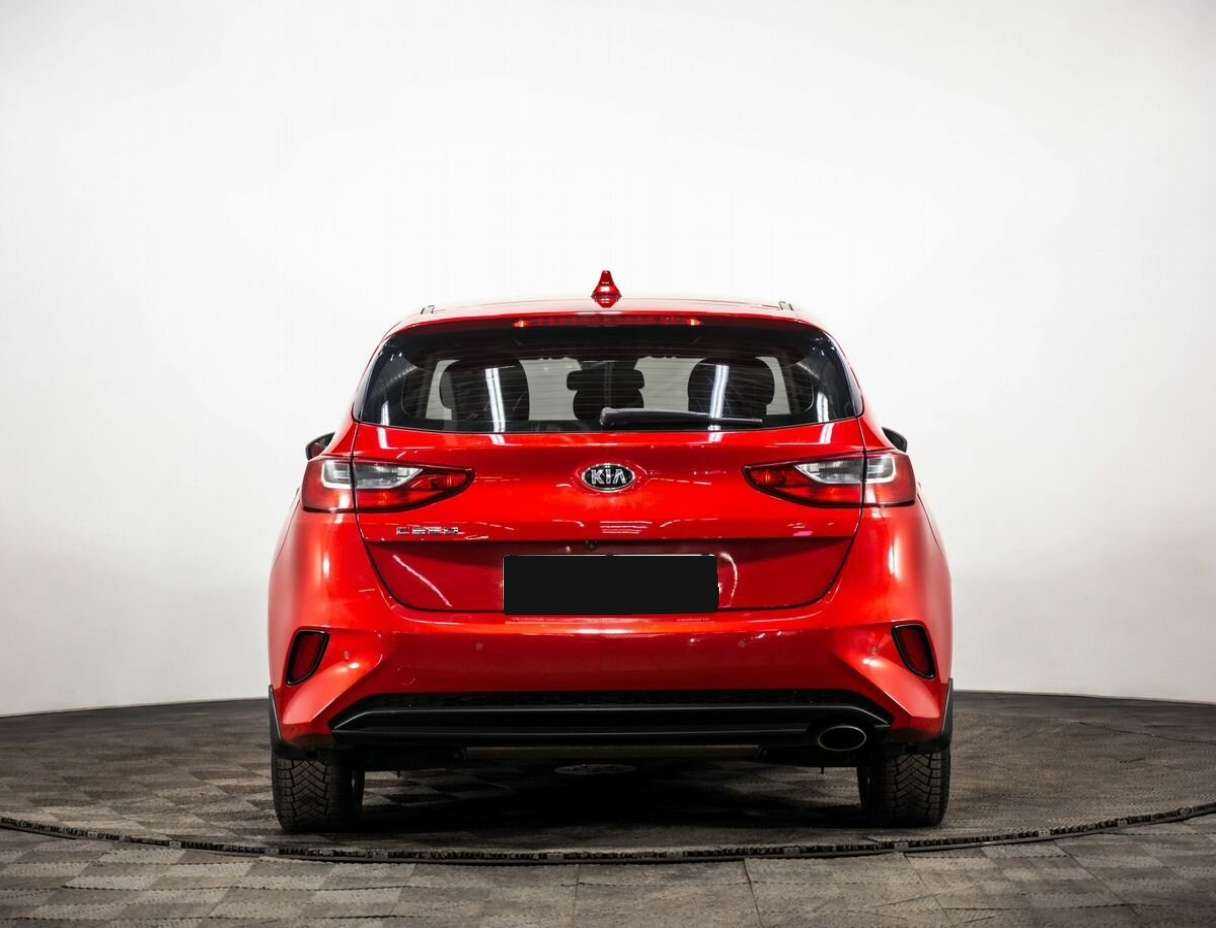 Kia Ceed 2019 года с пробегом. Фото: #4