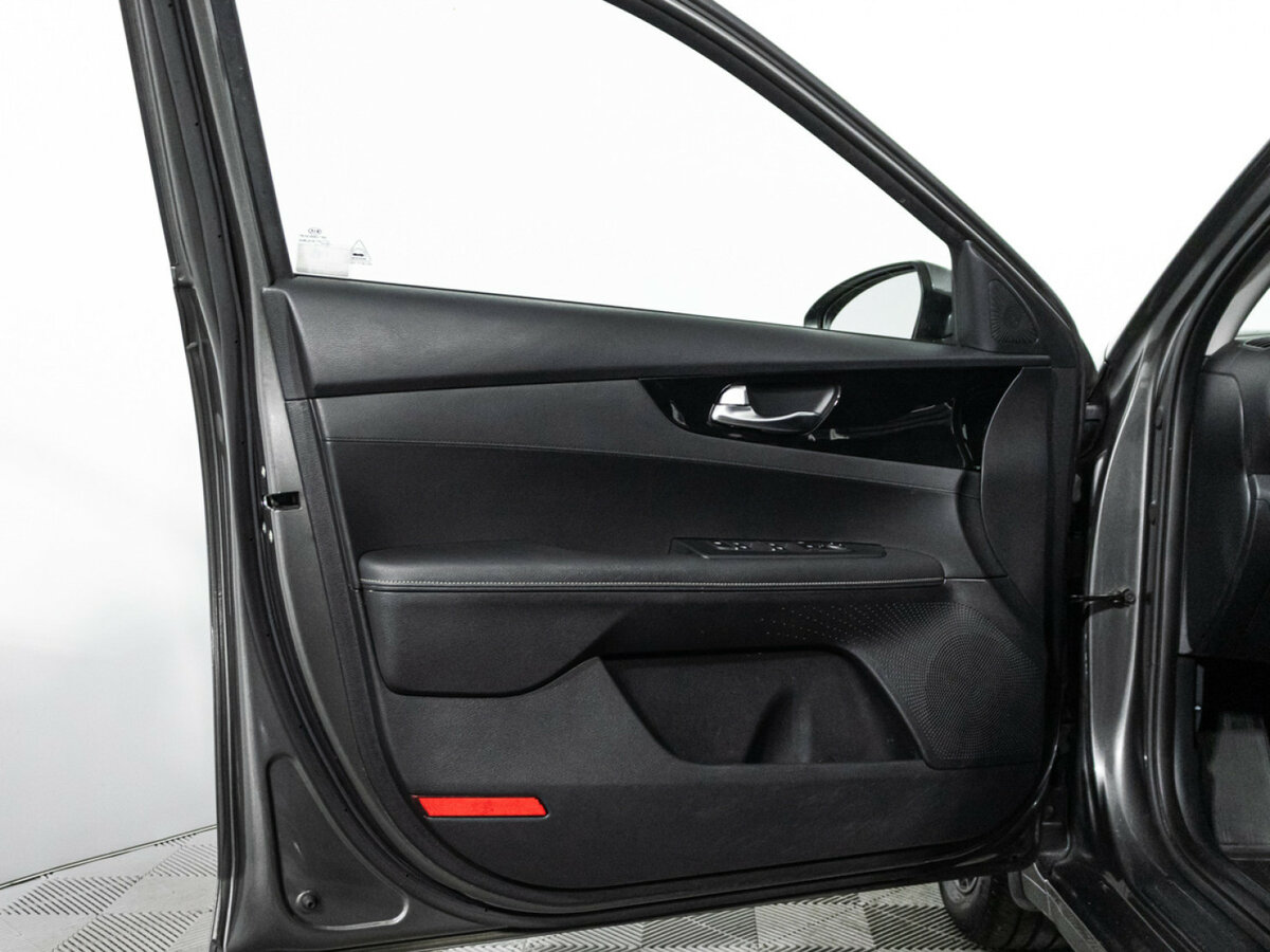 Kia Cerato 2020 года с пробегом. Фото: #22