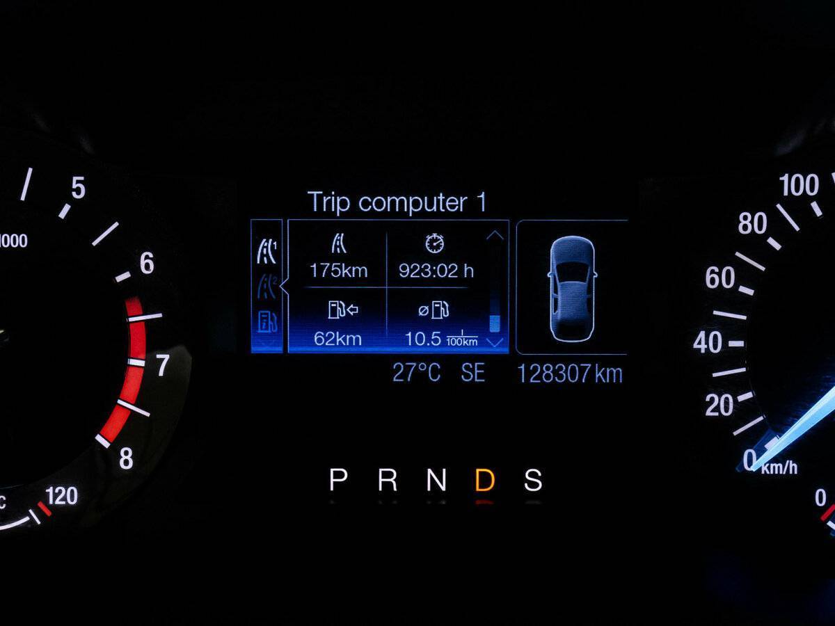 Ford Mondeo 2016 года с пробегом. Фото: #15