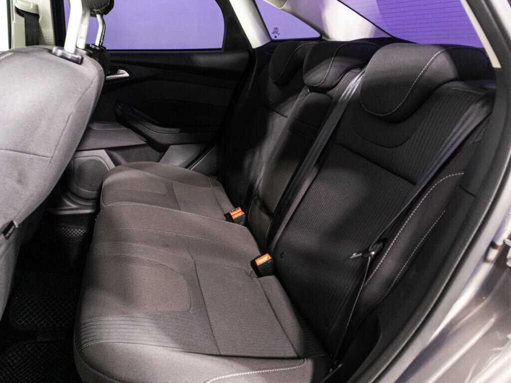 Ford Focus 2012 года с пробегом. Фото: #9