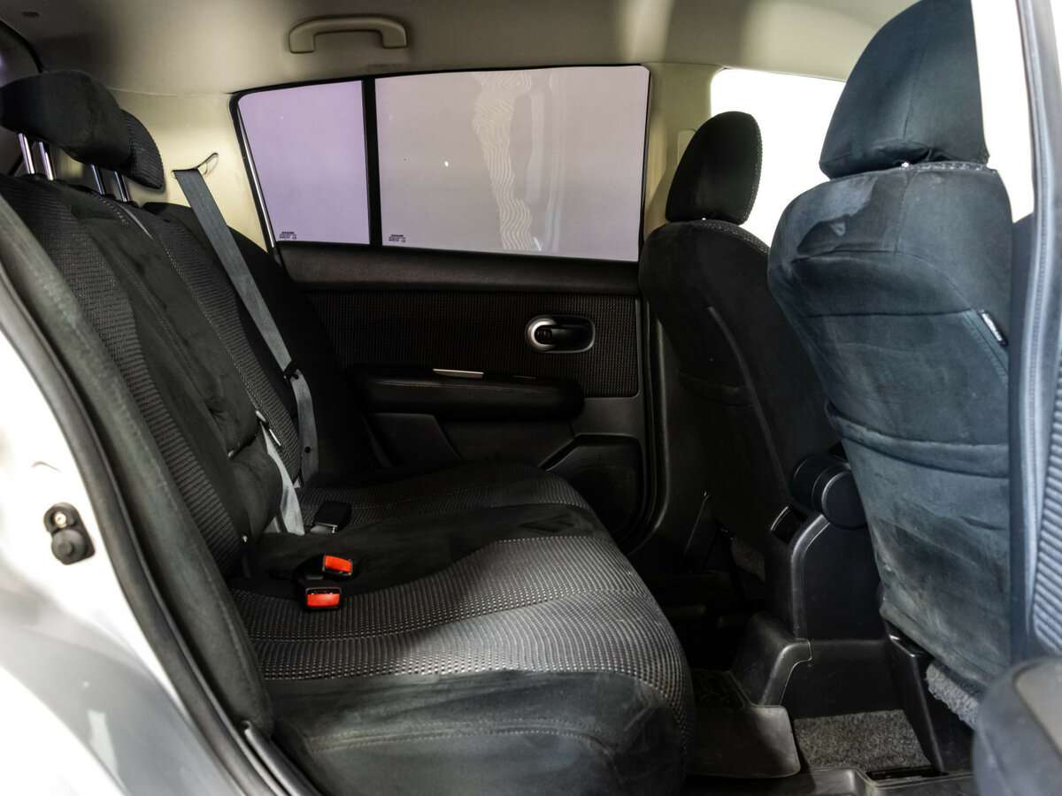 Nissan Tiida 2013 года с пробегом. Фото: #12