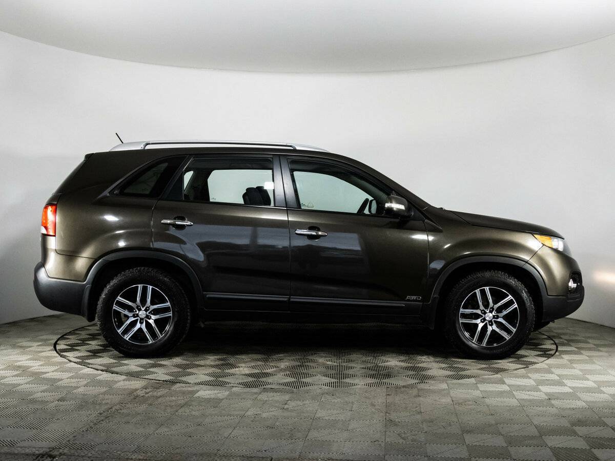 Kia Sorento 2012 года с пробегом. Фото: #3