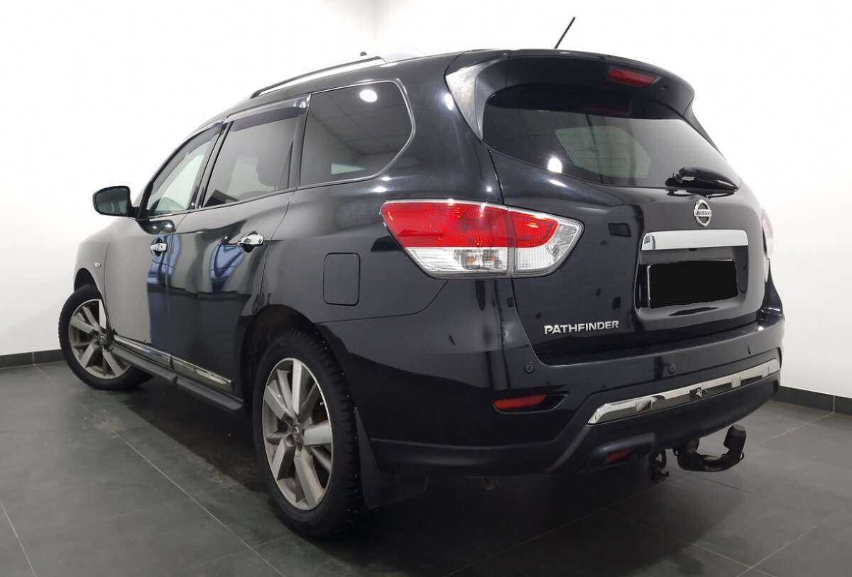 Nissan Pathfinder 2014 года с пробегом. Фото: #3