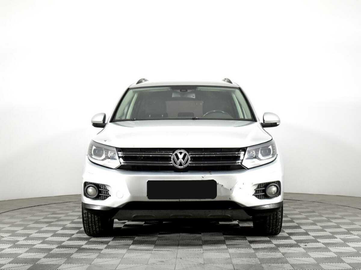 Volkswagen Tiguan 2012 года с пробегом. Фото: #1