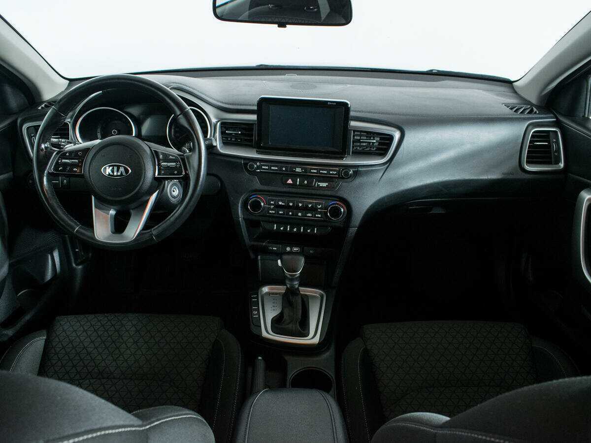 Kia Ceed 2019 года с пробегом. Фото: #11