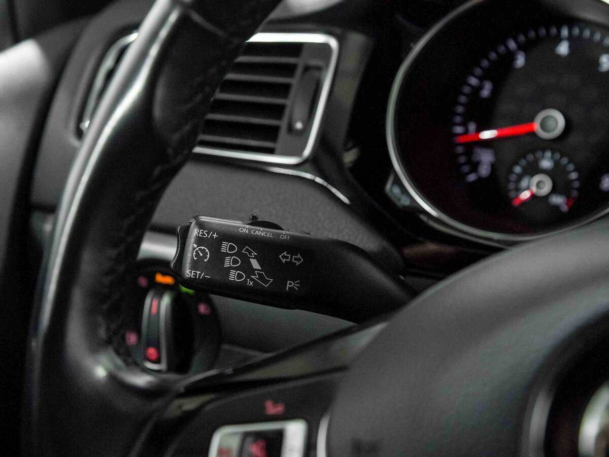 Volkswagen Jetta 2016 года с пробегом. Фото: #6