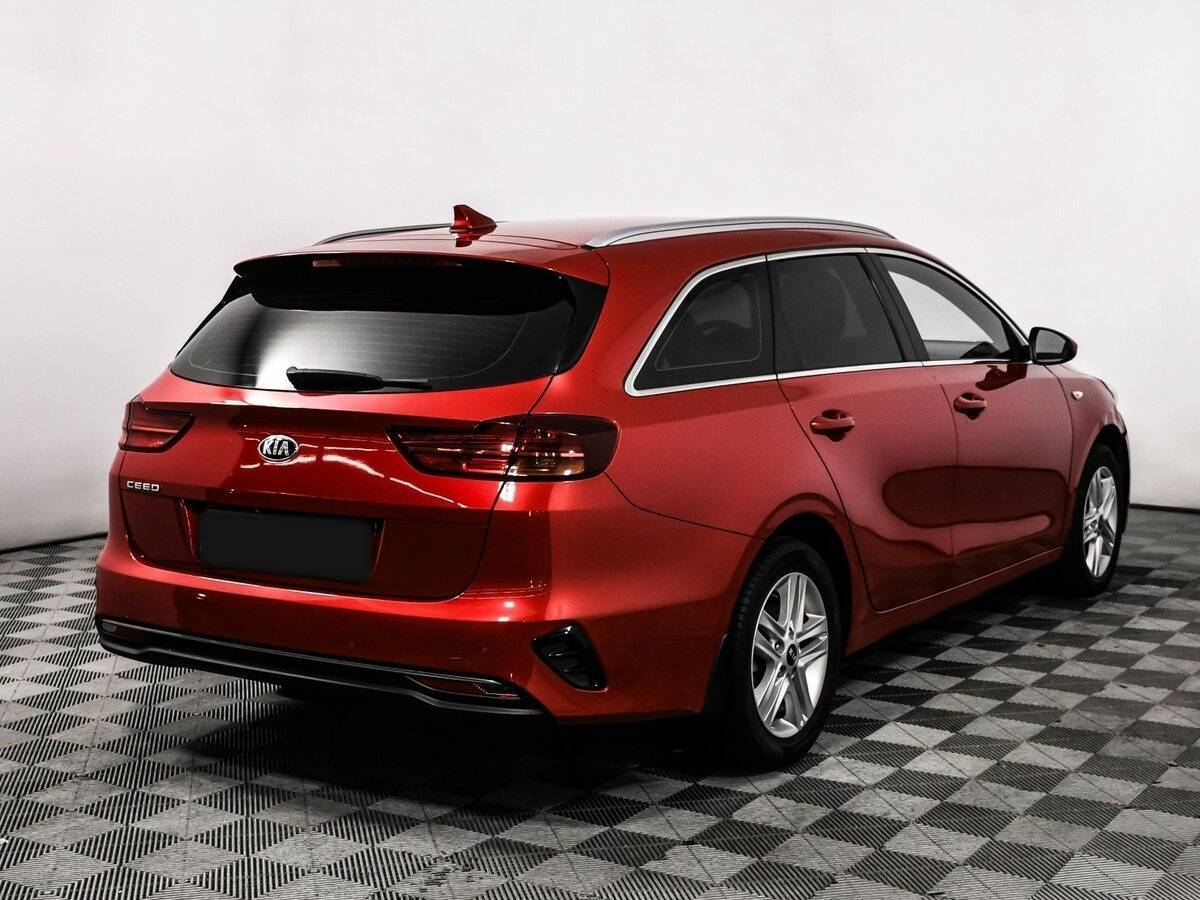Kia Ceed 2020 года с пробегом. Фото: #4