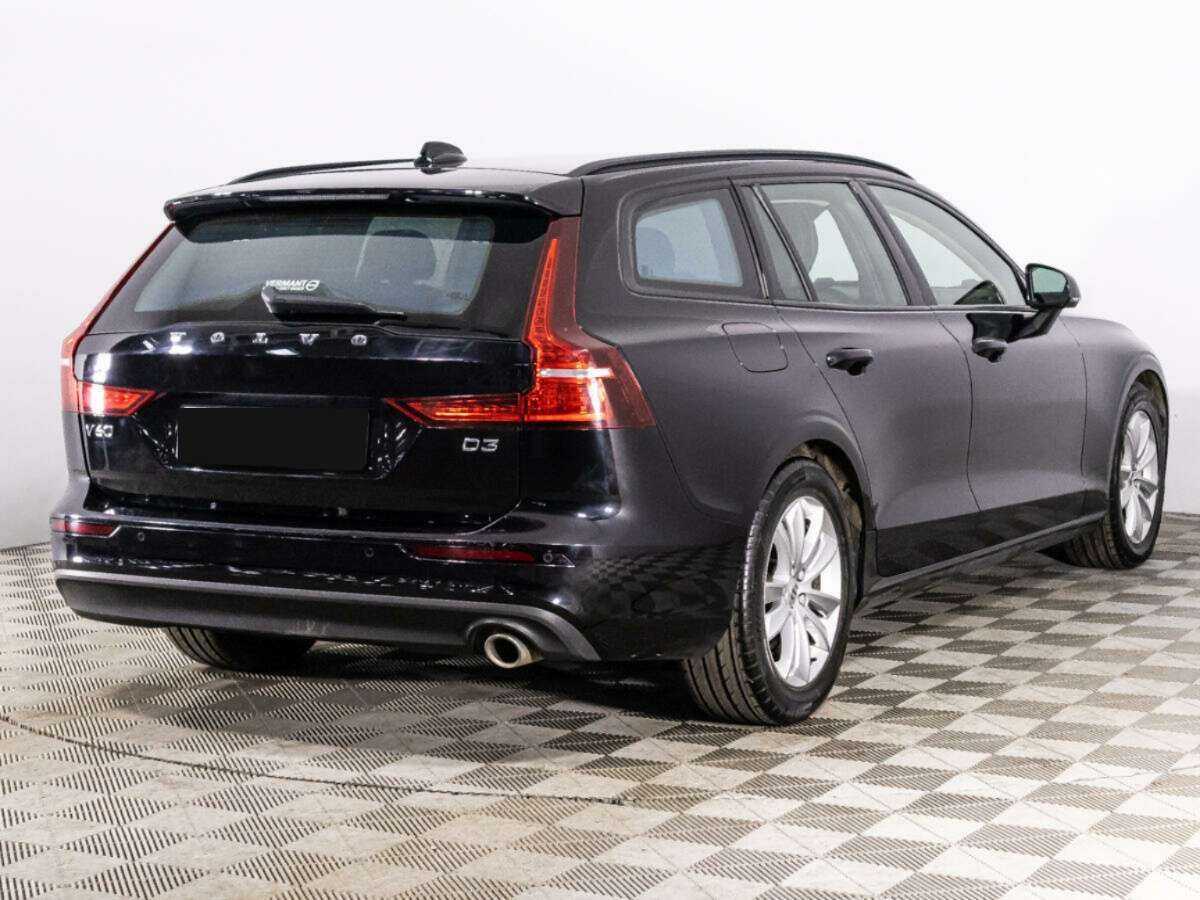 Volvo V60 2018 года с пробегом. Фото: #4