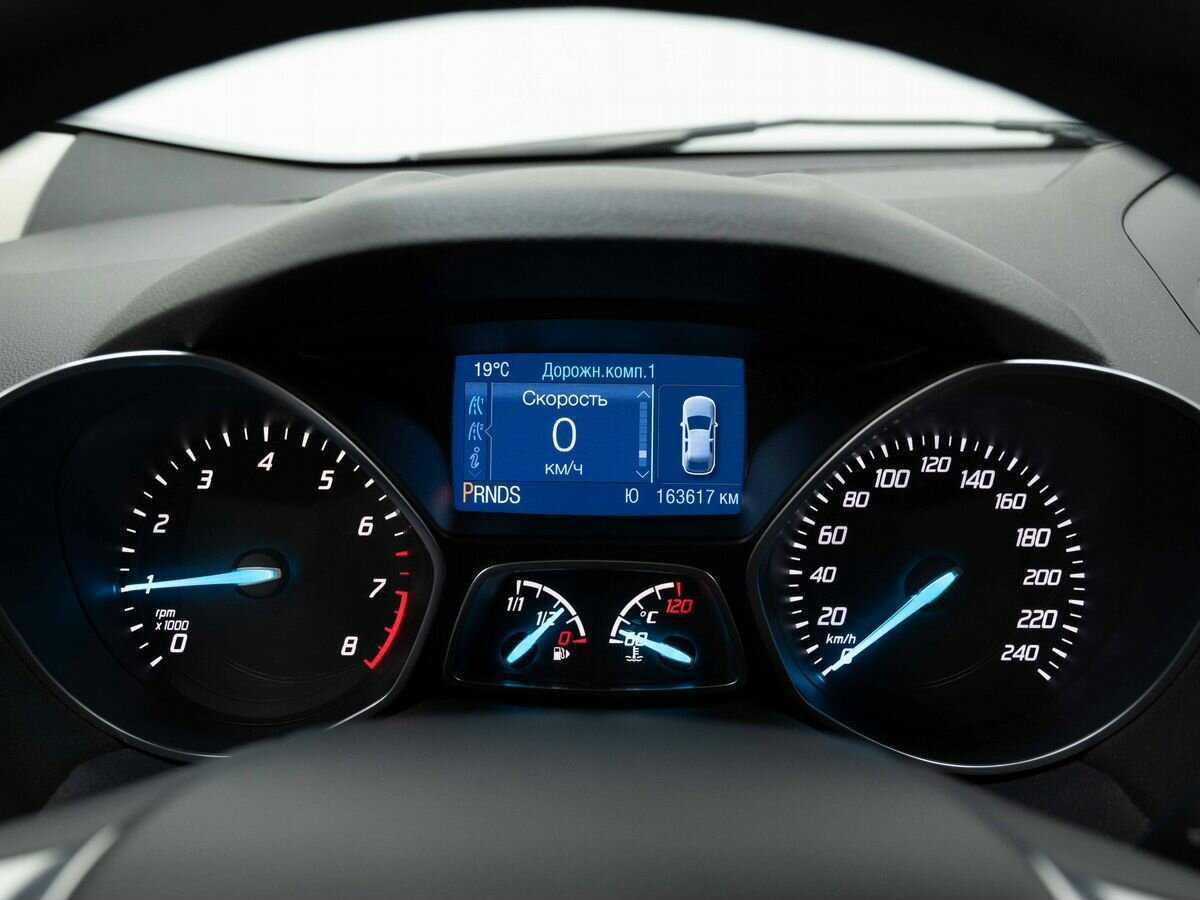 Ford Kuga 2016 года с пробегом. Фото: #17