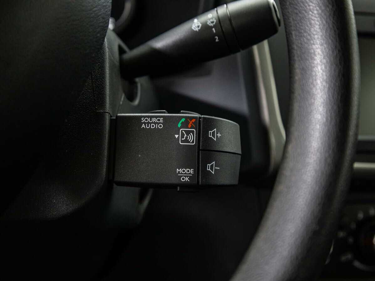 Renault Logan 2019 года с пробегом. Фото: #14