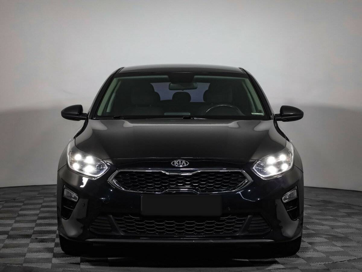 Kia Ceed 2018 года с пробегом. Фото: #1