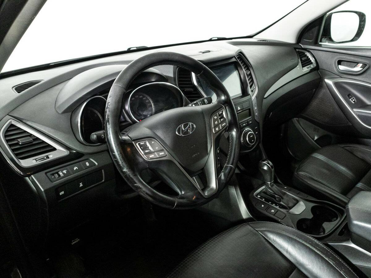Hyundai Santa Fe 2012 года с пробегом. Фото: #10