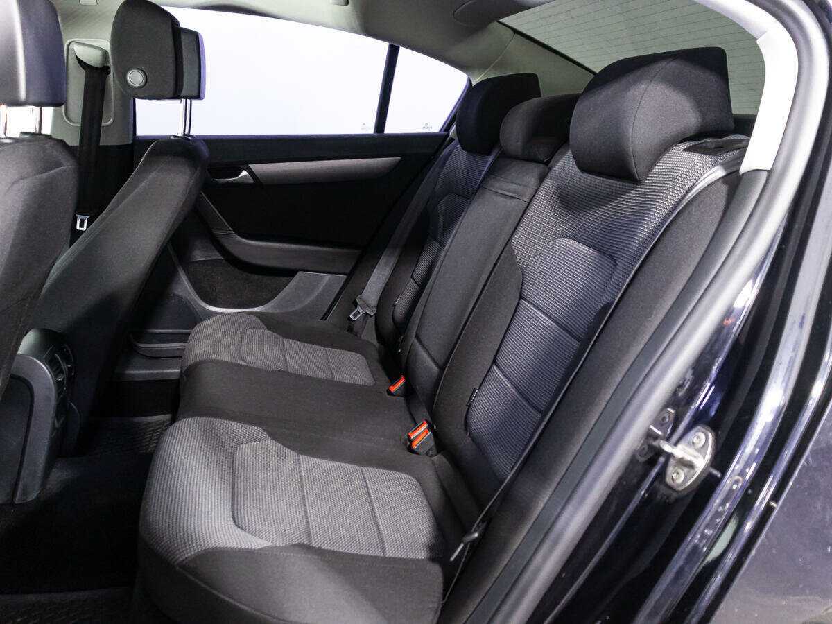 Volkswagen Passat 2013 года с пробегом. Фото: #9