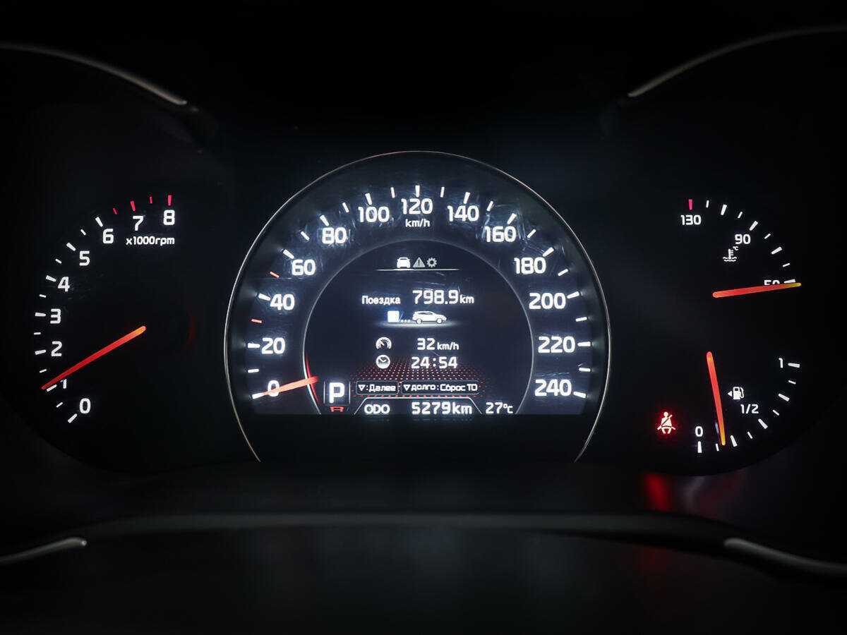 Kia Sorento 2013 года с пробегом. Фото: #12