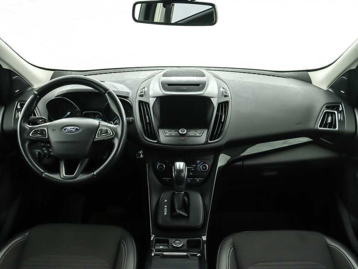 Ford Kuga 2017 года с пробегом. Фото: #7