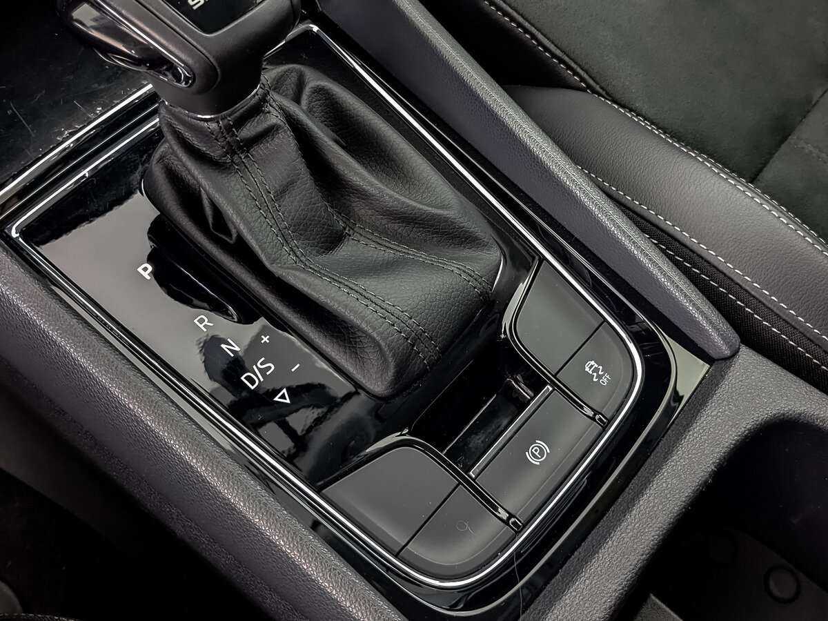 Skoda Karoq 2020 года с пробегом. Фото: #20