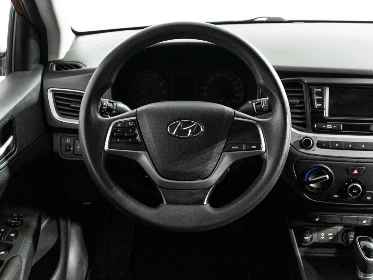 Hyundai Solaris 2018 года с пробегом. Фото: #16