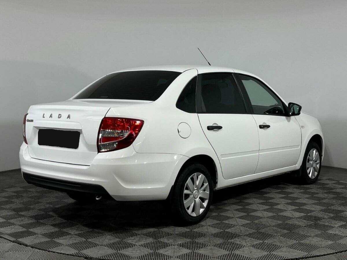 Lada (ВАЗ) Granta 2021 года с пробегом. Фото: #4