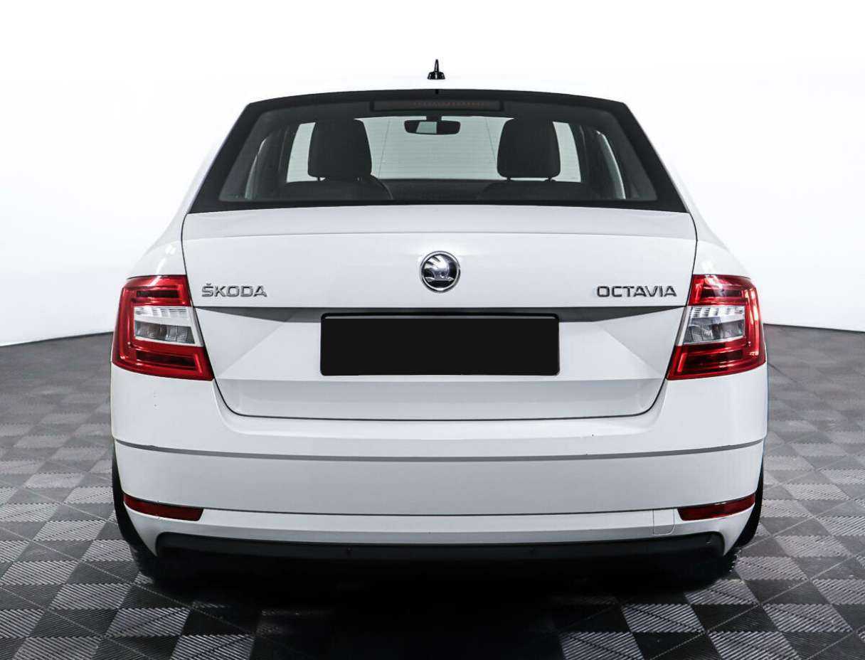 Skoda Octavia 2018 года с пробегом. Фото: #5
