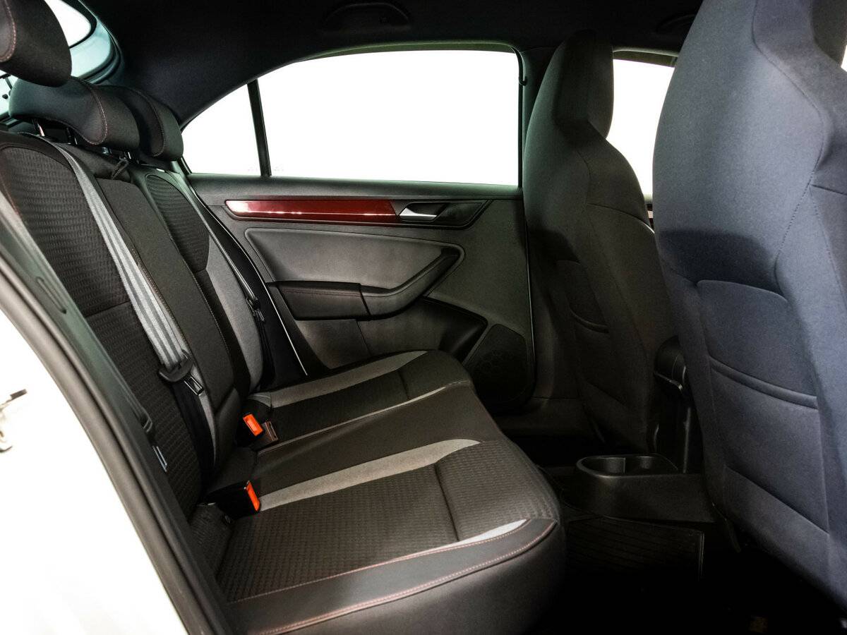 Volkswagen Polo 2021 года с пробегом. Фото: #15