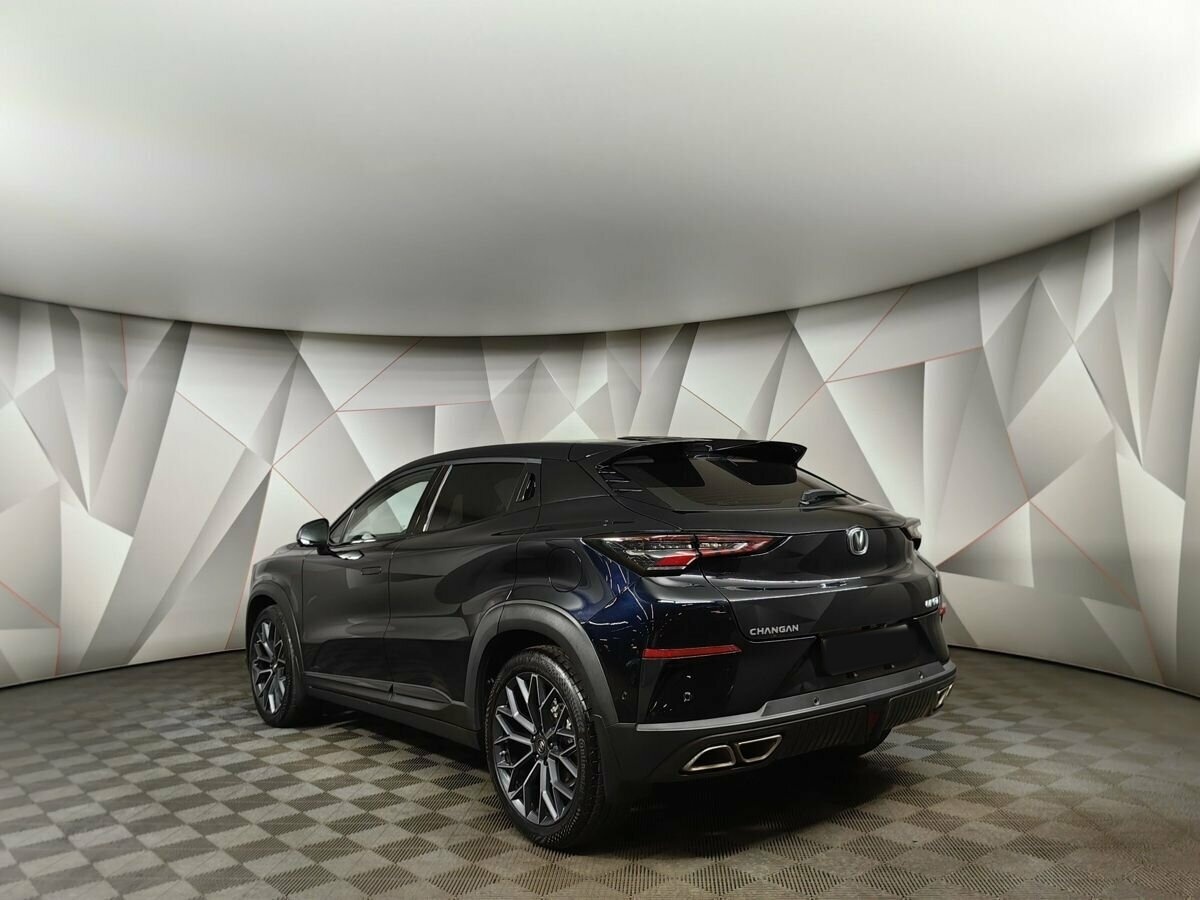 Changan UNI-T 2024 года с пробегом. Фото: #3