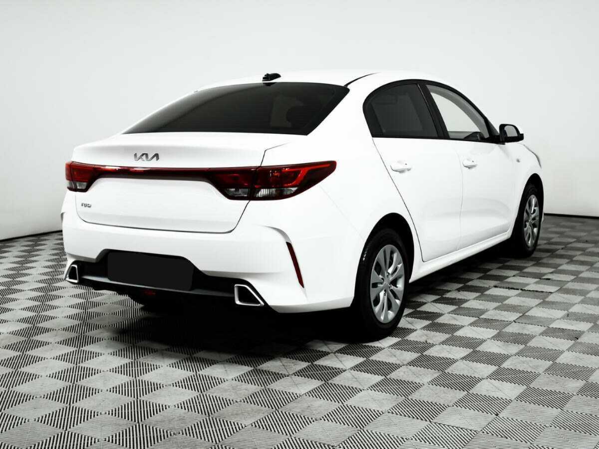 Kia Rio 2021 года с пробегом. Фото: #4